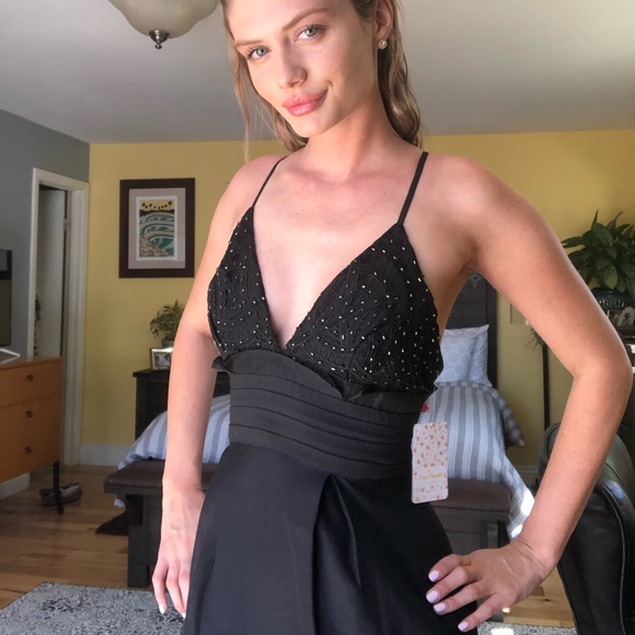 F r e e P e o p l e cocktail dress 🖤 - Picture 7 of 7